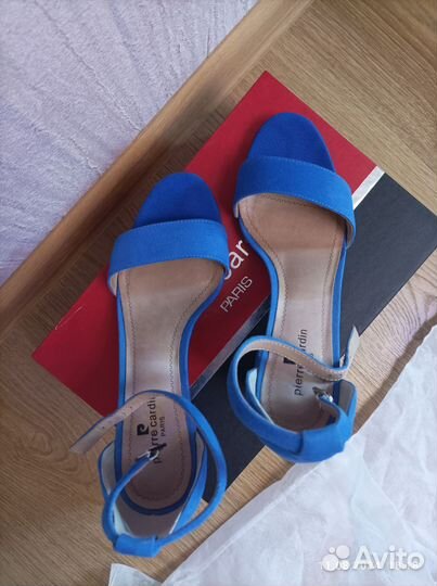 Босоножки женские 36 размер