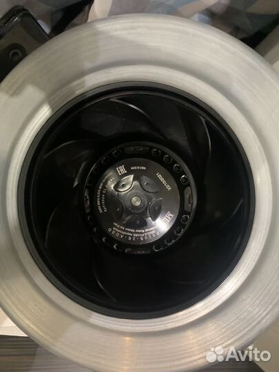 Канальный вентилятор 200