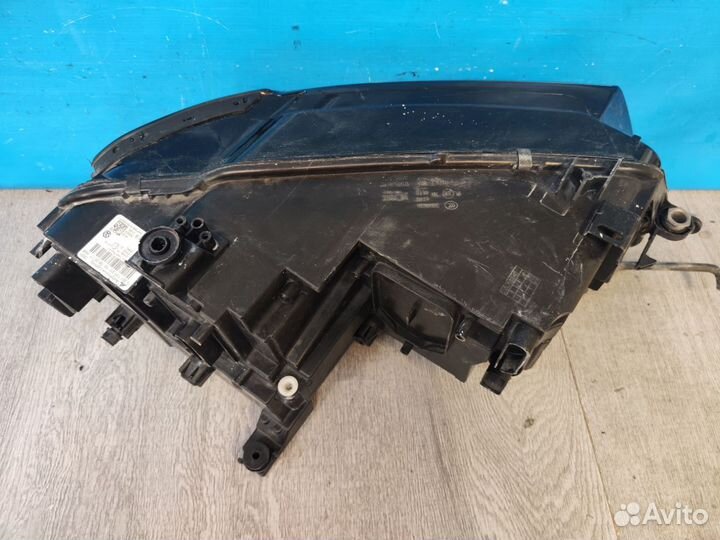 Фара левая Volkswagen Tiguan 2016-2020