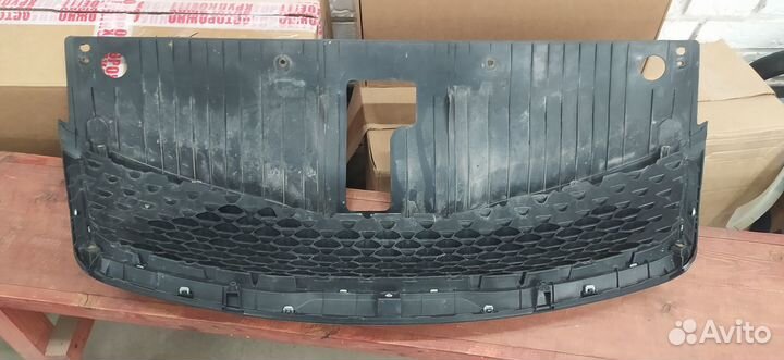 Решетка в передний бампер KIA RIO 2015-2017