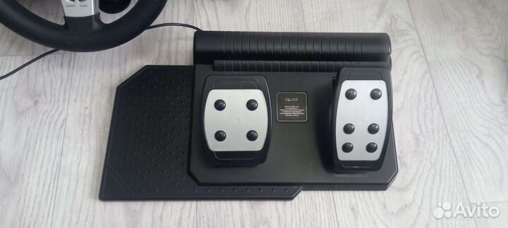 Игровой руль с педалями Dialog
