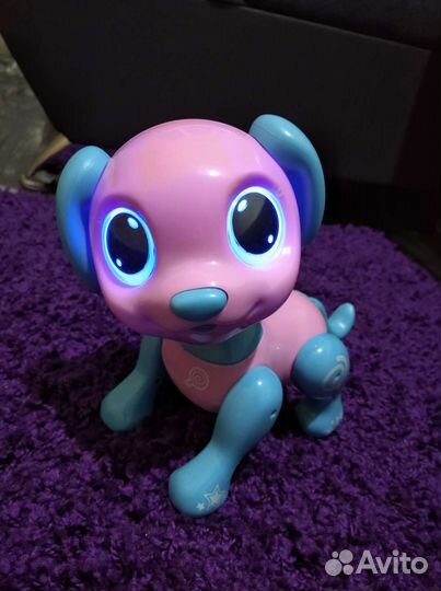 Игрушка робот 