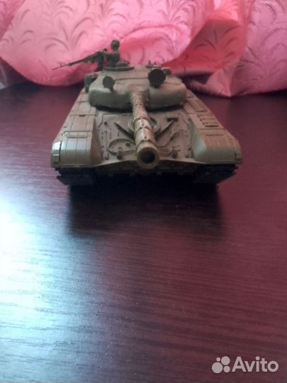 1/35 модель танк Т-72