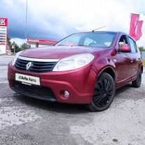 Renault Sandero 1.6 MT, 2011, 200 000 км, с пробегом, цена 470 000 руб.