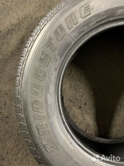 Bridgestone Dueler H/T 684II 245/65 R17