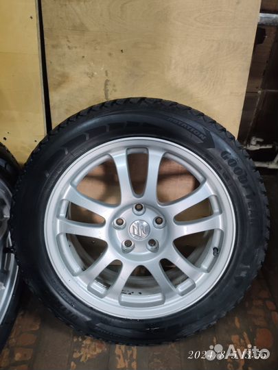 Goodyear UltraGrip Ice Arctic SUV 225/55 R18