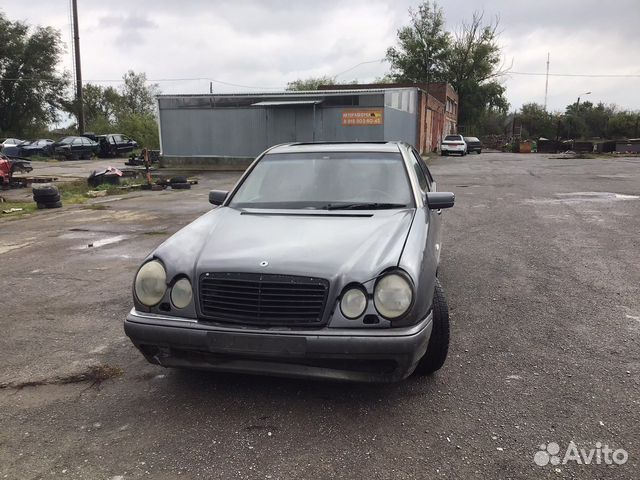Двигатель Mercedes 230 объем 2.3 150 л/с