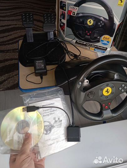 Руль игровой Thrustmaster Ferrari GT 2-in 1