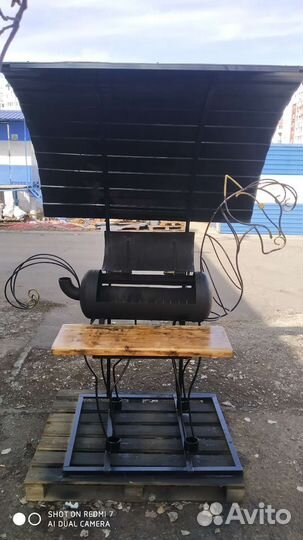 Кованый мангал с крышей