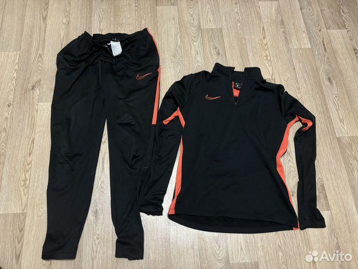 Костюм Nike dri fit