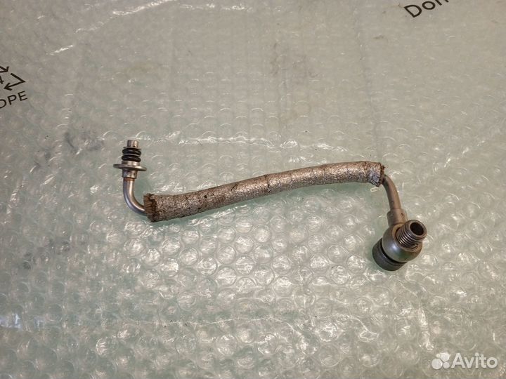 Трубка турбины подающая Opel Astra J 1.4 турбо