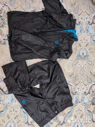 Спорткостюм