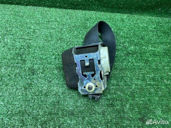 Ремень безопасности задний левый Ford Focus 3