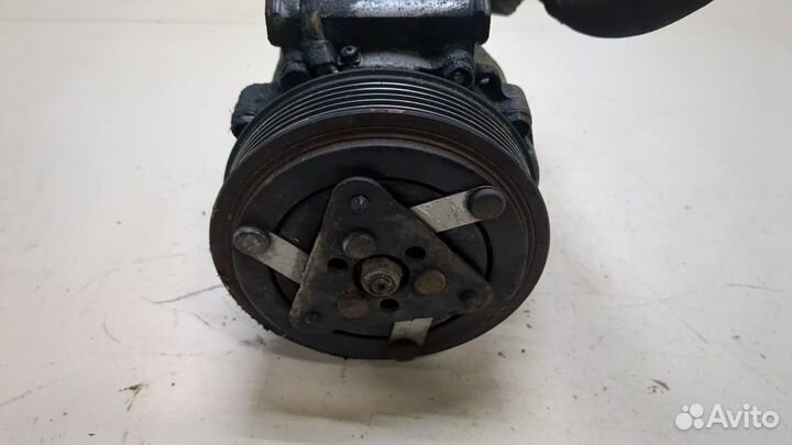 Компрессор кондиционера Citroen Xsara-Picasso