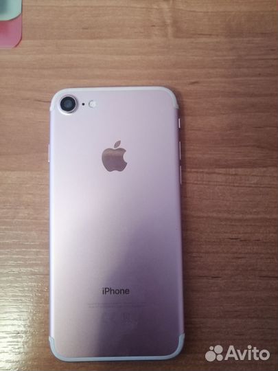 iPhone 7, 32 ГБ