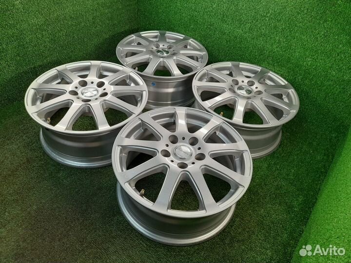 R16 Hot Stuff Exeeder 5x114.3 6.5JJ ET+38 цо73,1мм