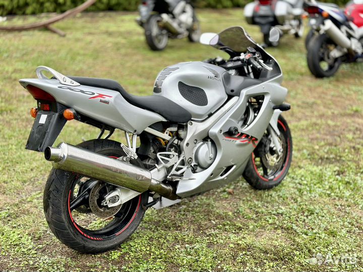 Honda CBR600 F4i