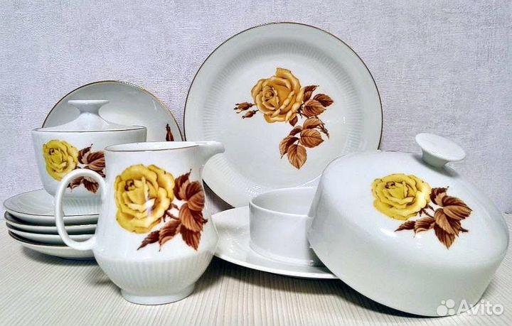 Сервиз Фарфоровый Большой Кольдиц Германия (Г.Д.Р)
