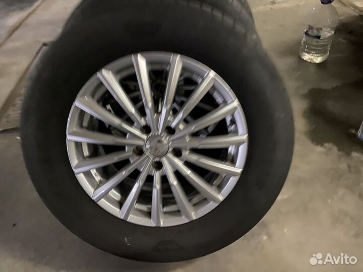 Литые диски r17 с летней резиной