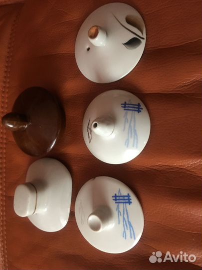 Пробки от графинов; Крышки от чайников,сахарниц