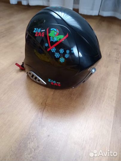 Детский горнолыжный шлем 