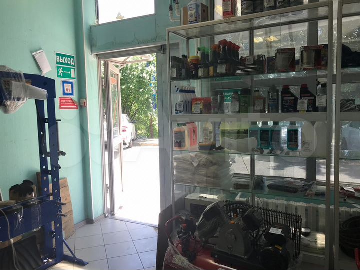 Торговая площадь, 70 м²