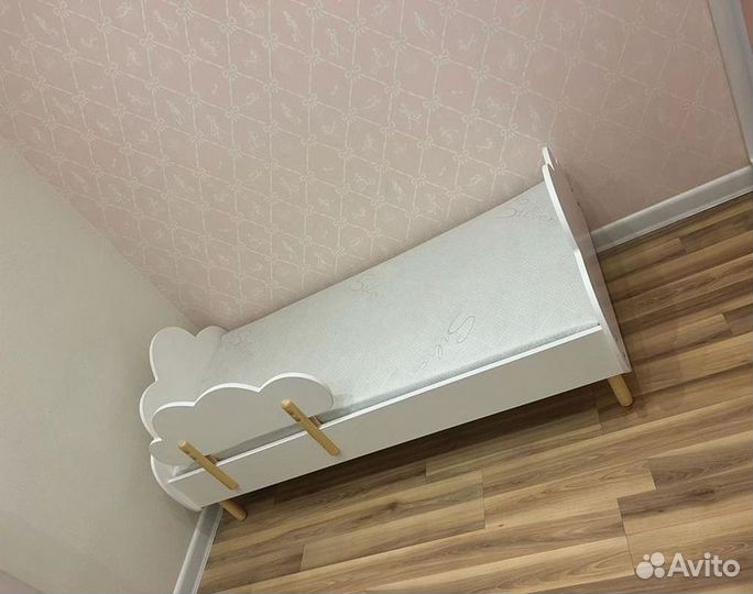 Детская кровать с 3 лет новая