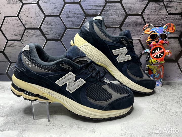 Кроссовки New Balance 2002r blue