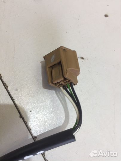 Электропроводка багажника (Renault Captur)