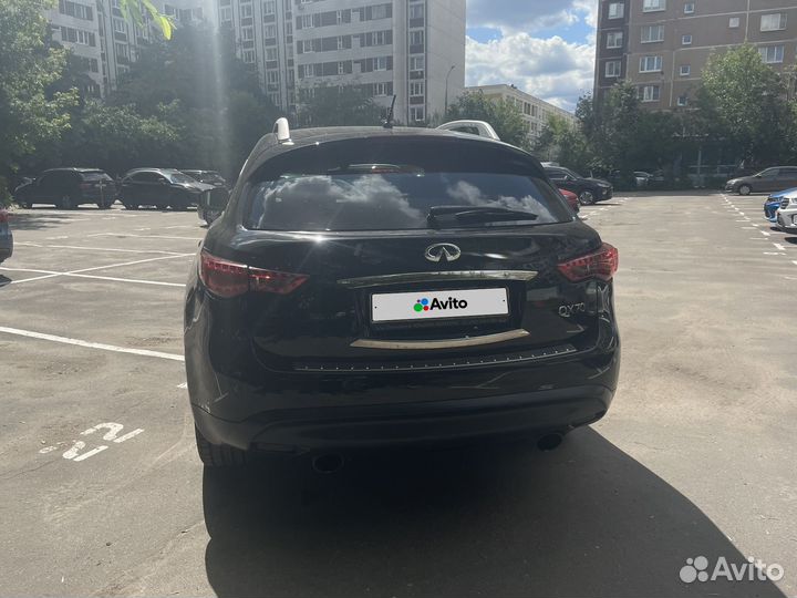 Infiniti QX70 3.7 AT, 2016, 165 000 км