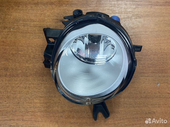 Противотуманная фара Porsche cayenne VW Touareg