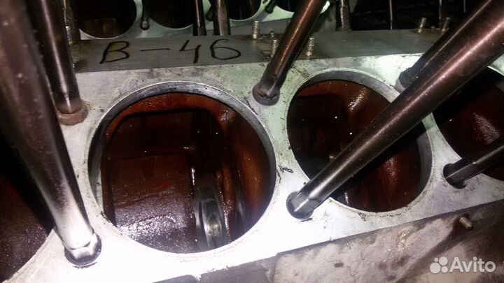 Картер двигателя В-46-6 Демонтаж