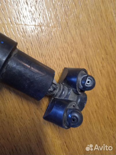 Форсунка омывателя фары VW Passat B6