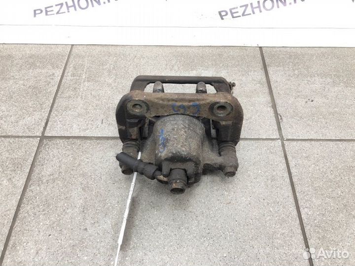 Суппорт тормозной задний левый Honda Accord