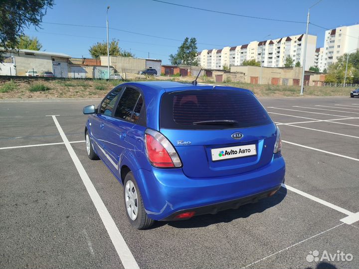 Kia Rio 1.4 AT, 2011, 290 000 км