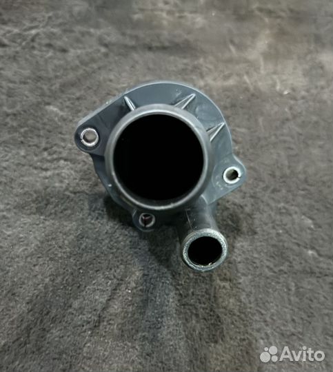 Термостат,корпус Ford Mondeo 4 EcoBoost 2.0