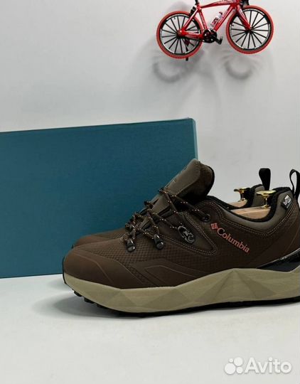 Кроссовки Columbia модные