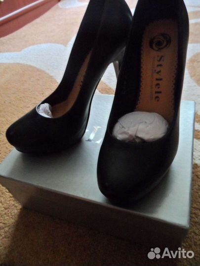 Туфли женские 37 размер новые