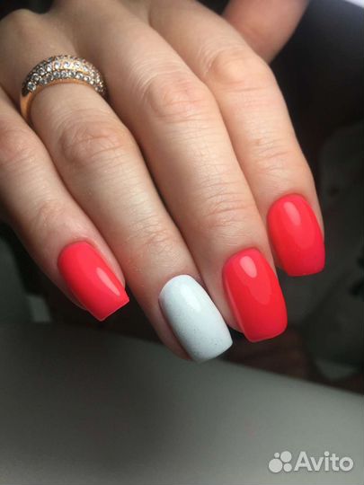 Мастер маникюра и педикюра