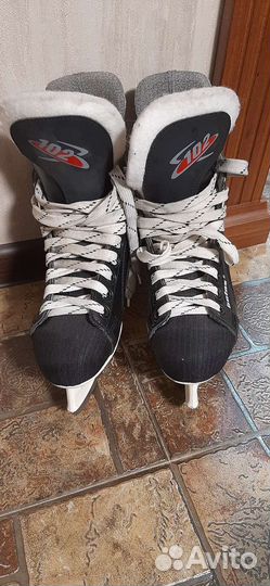 Хоккейные коньки botas 102