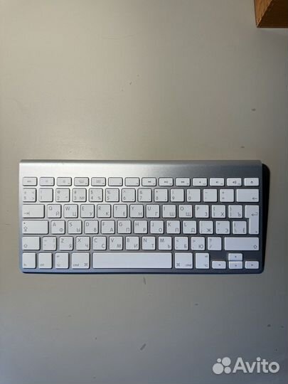 Клавиатура Apple Bluetooth Magic Keyboard 1 (A1314