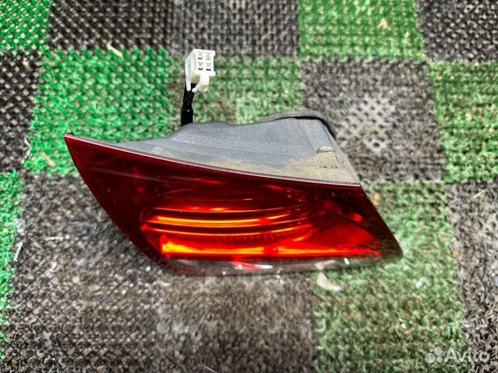 Фонарь в крышку багажника левый Lexus Gs 2006-2011