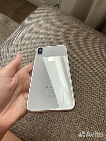 iPhone X, 64 ГБ