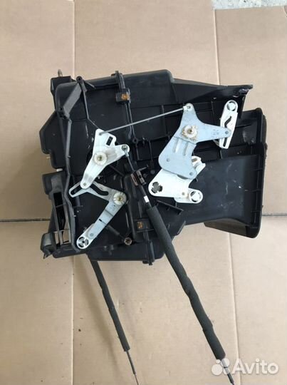 Корпус отопителя под радиатор Хонда Аккорд 6(1151)