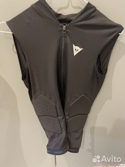Защита спины dainese мото