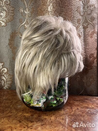 Парик женский короткий