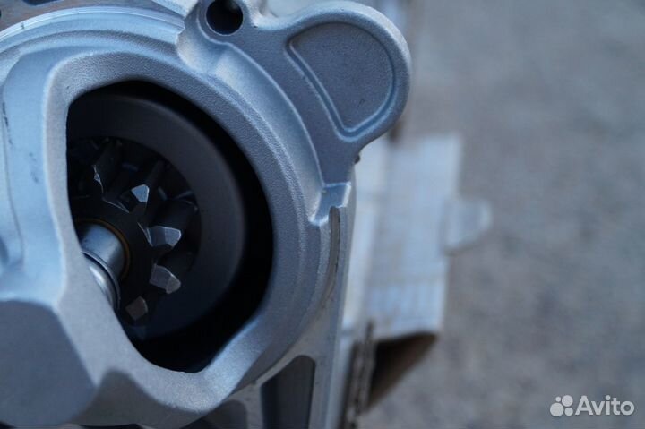 Стартер на двигатель M9R Рено Колеос, Рено Лагуна