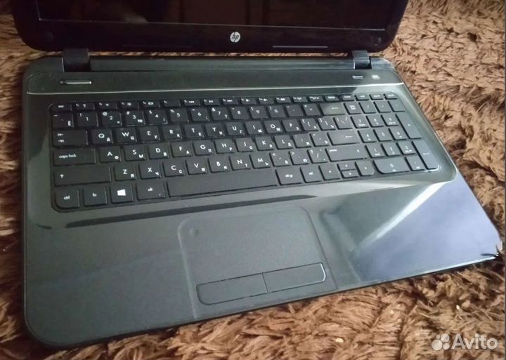 HP Sleekbook 15-b001ee 8gb, i3-3217U, gt630, SSD