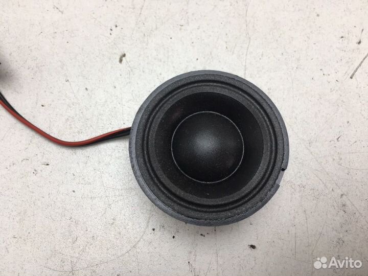 Динамик задний Volkswagen Touareg 3.0 TDI