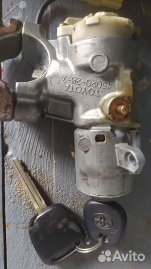 Замок зажигания ipsum